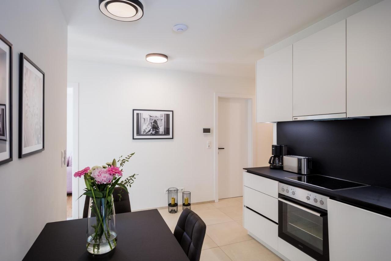 Moderne Mit Terrasse Appartement Innsbruck