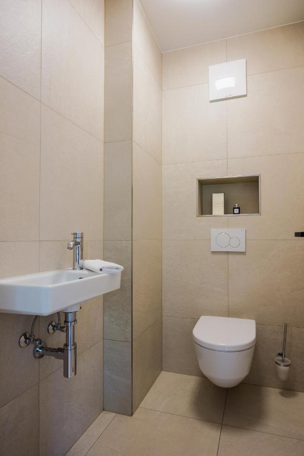 Appartement Moderne Mit Terrasse Innsbruck