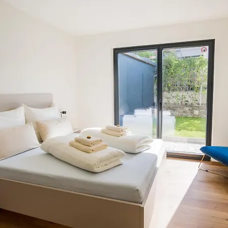 Moderne Wohnung Mit Terrasse Innsbruck Exterior foto