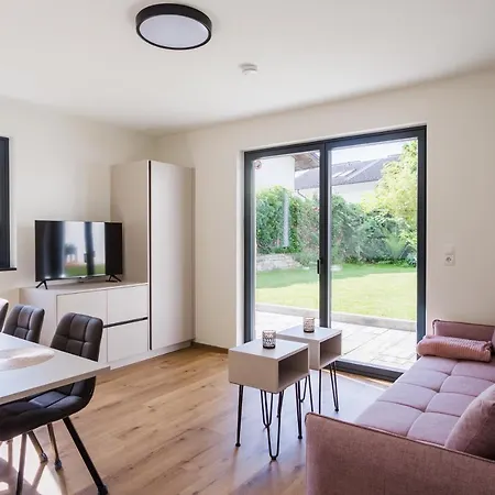 Moderne Wohnung Mit Terrasse Innsbruck Exterior foto
